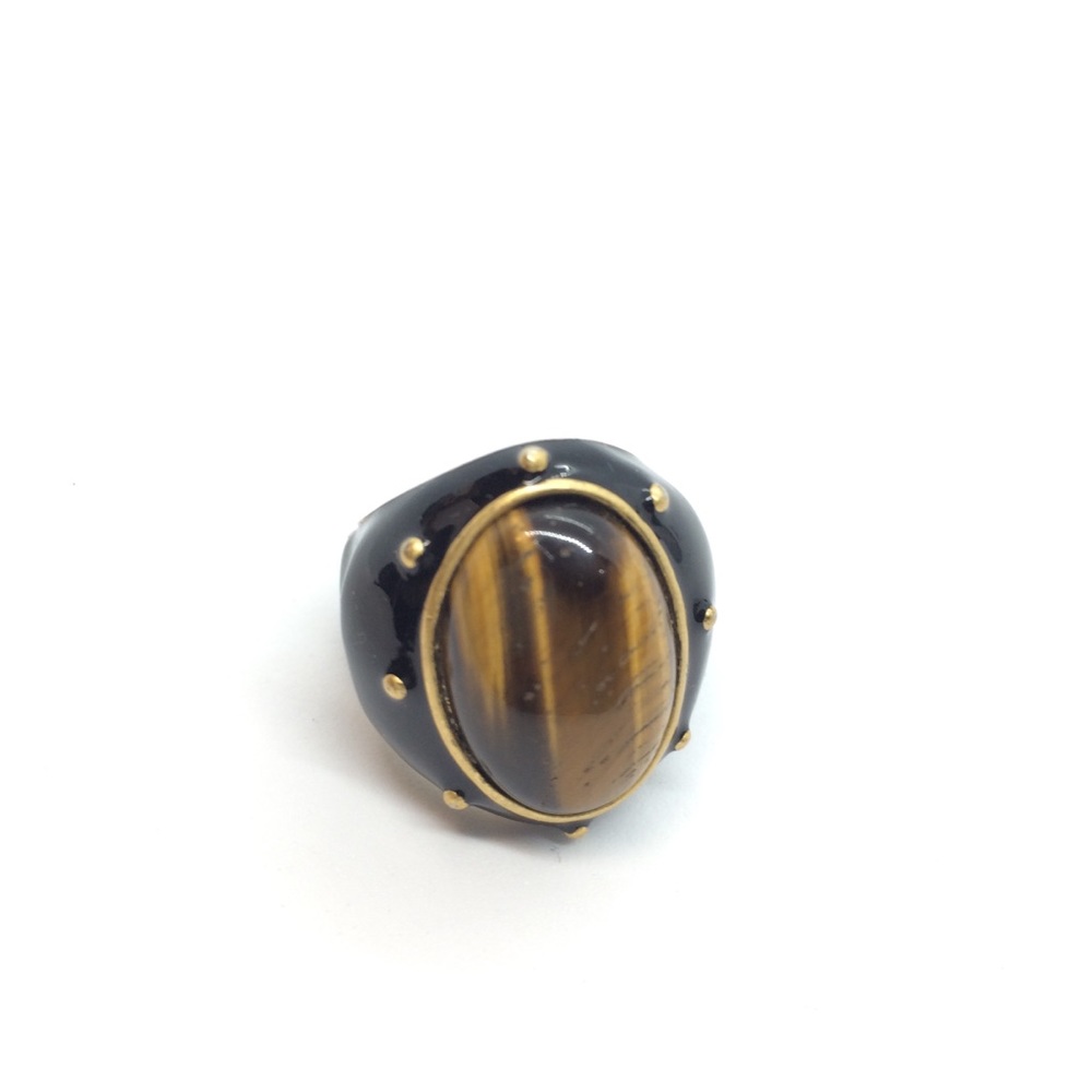 Elegant Black and Gold Statement Ring